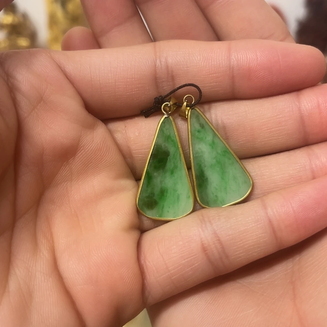 翡翠未镶嵌挂件青花瓷器的制作工艺与工艺一