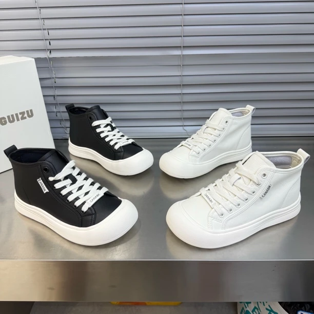 2825年新款春秋皮面高帮运动休闲鞋时尚透气舒适