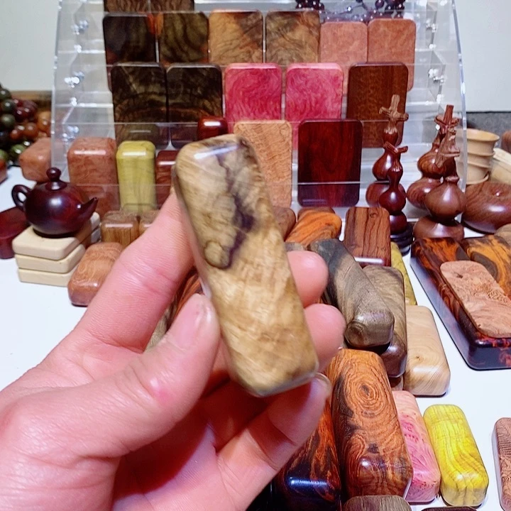 木x****x木质把玩件68444个