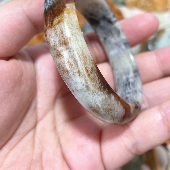 岫玉吊坠(不含链)未镶嵌