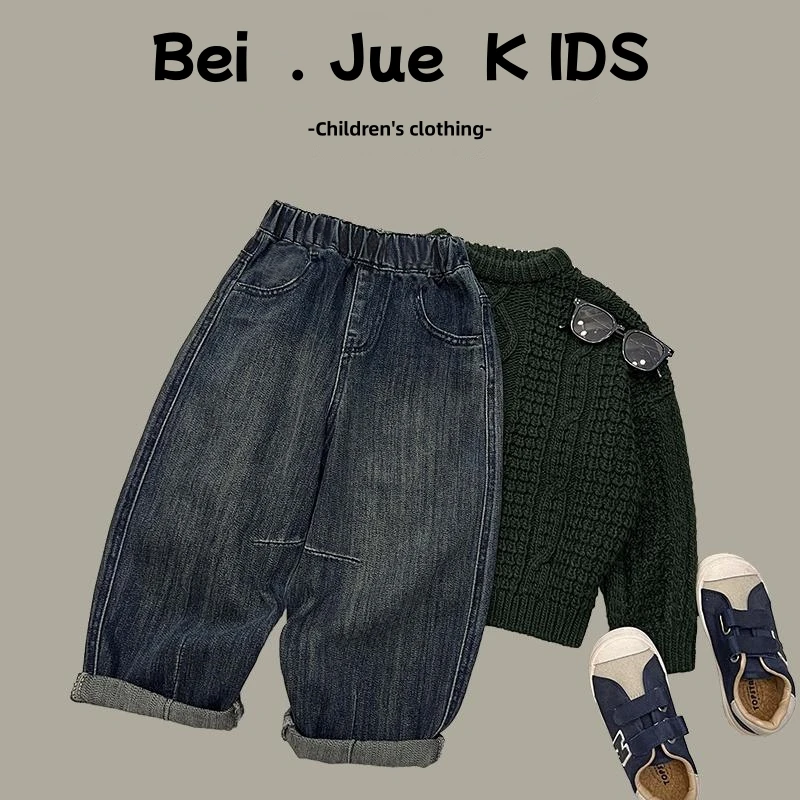 男童牛仔裤新款春秋款萌娃穿搭潮流贴标设计休闲宽日常水洗牛仔裤