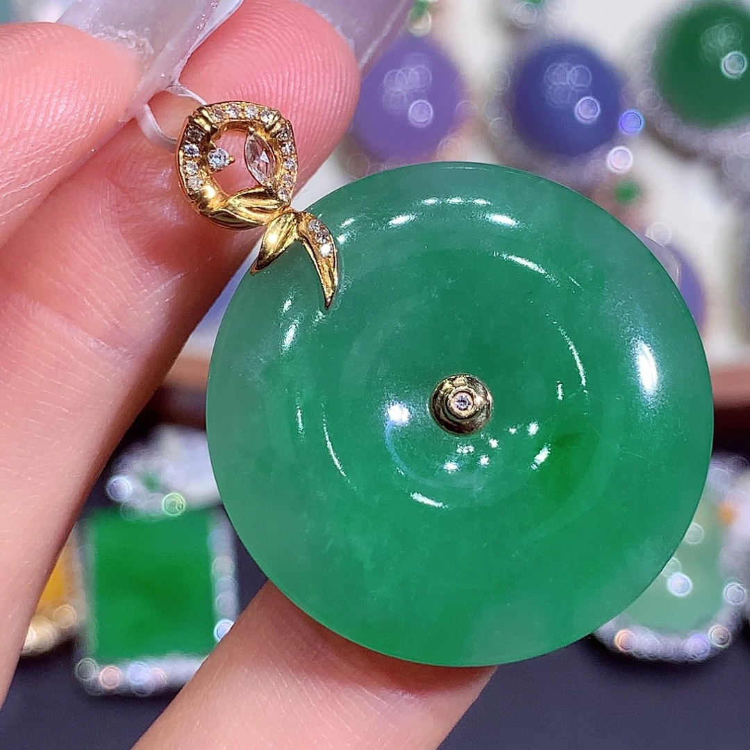 翡翠18K金镶嵌吊坠(不含链)