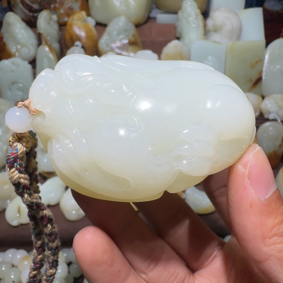 永***、和田玉未镶嵌把件