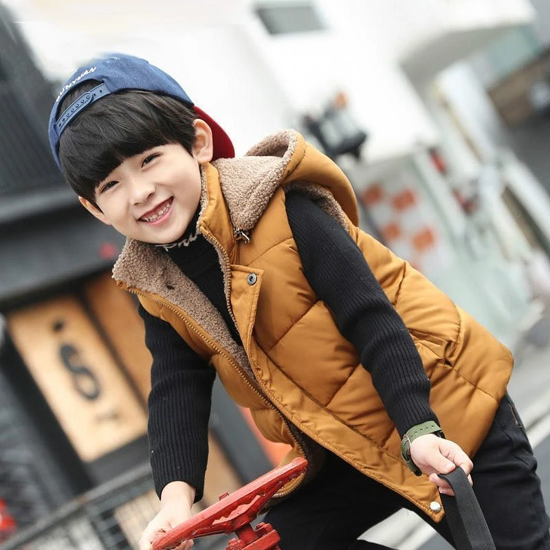 男童马甲秋冬款2025新款背心男孩加厚外穿大童棉加绒夹棉潮儿童装