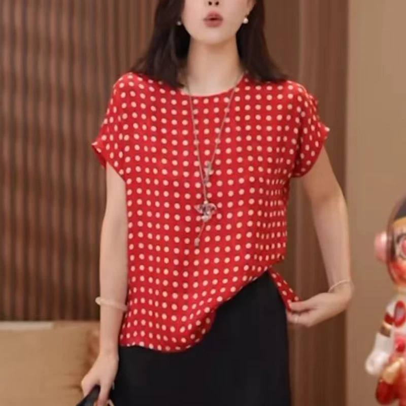 红色波点休闲短袖衬衫女夏季2025新款时尚显瘦减龄遮肚设计感上衣