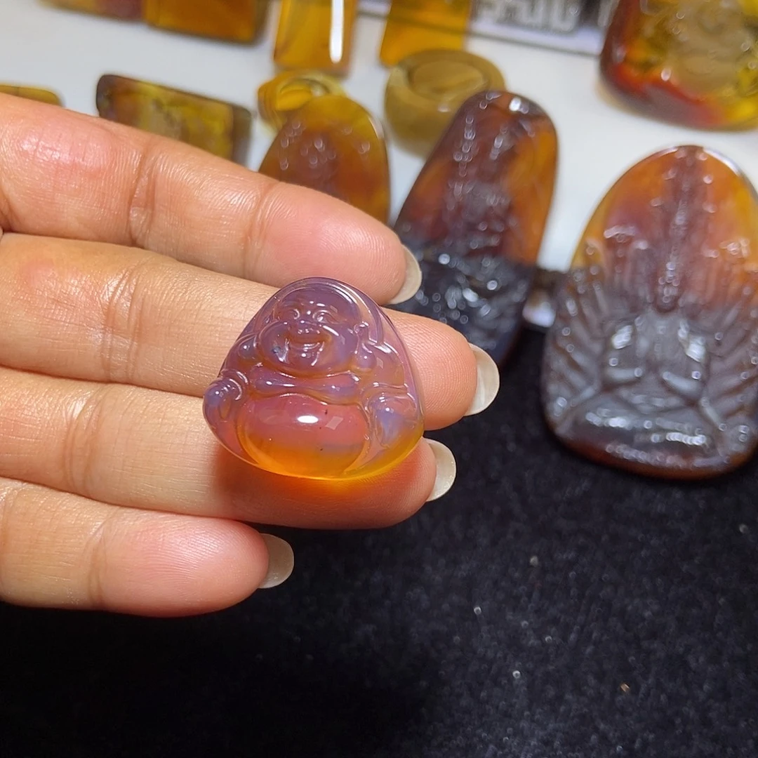 琥珀颈饰未镶嵌缅甸天然琥珀吊坠