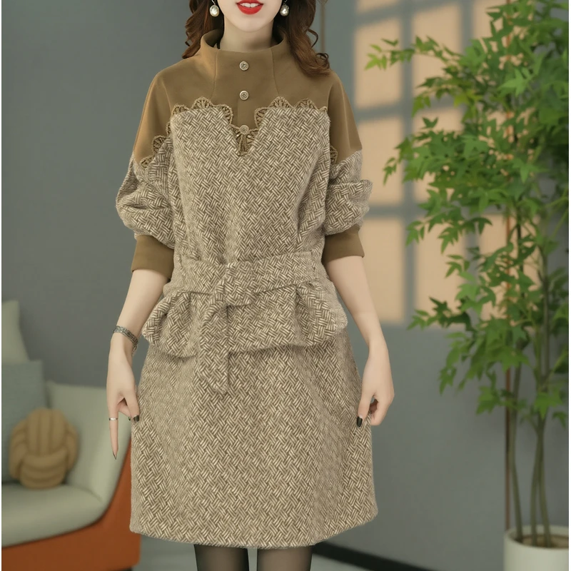 2025冬季新款欧版高级感精致显瘦上衣裙子套装女士加厚保暖两件套