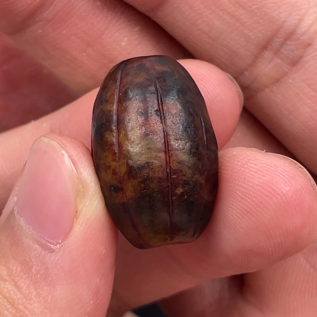 和田玉（糖玉）颈饰未镶嵌