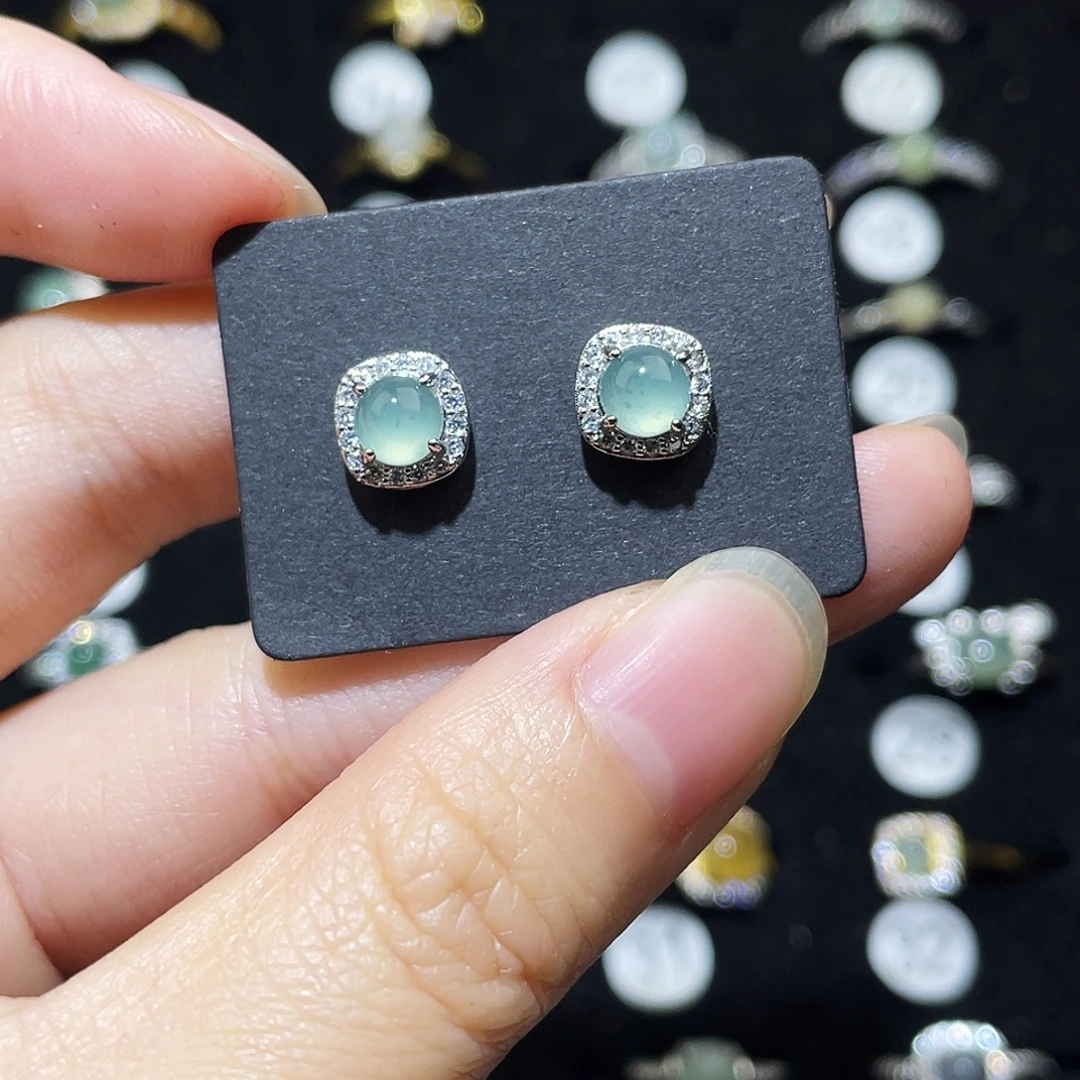 翡翠未镶嵌戒指戒指