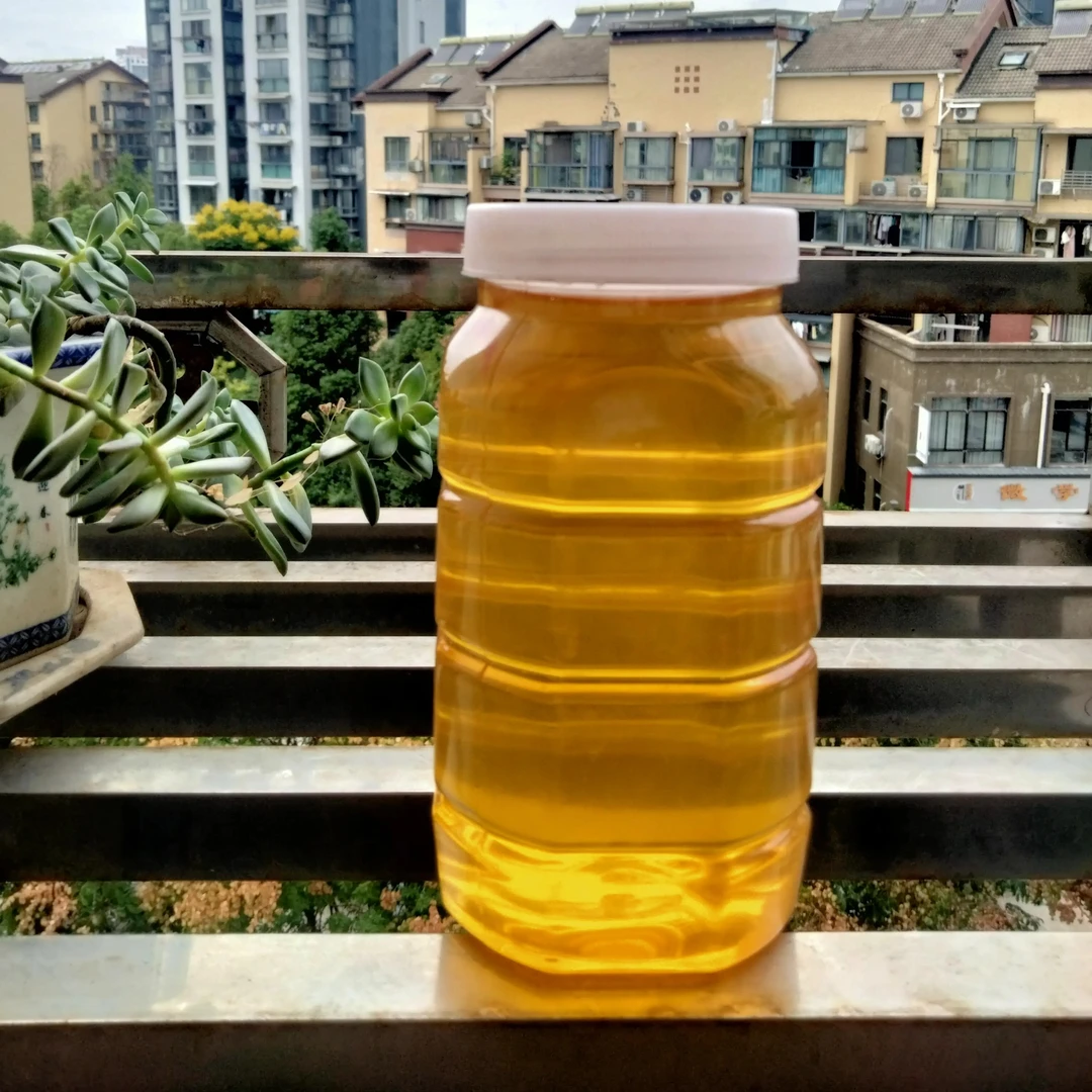 农家自产天然洋槐蜜1千克/瓶，买一发二