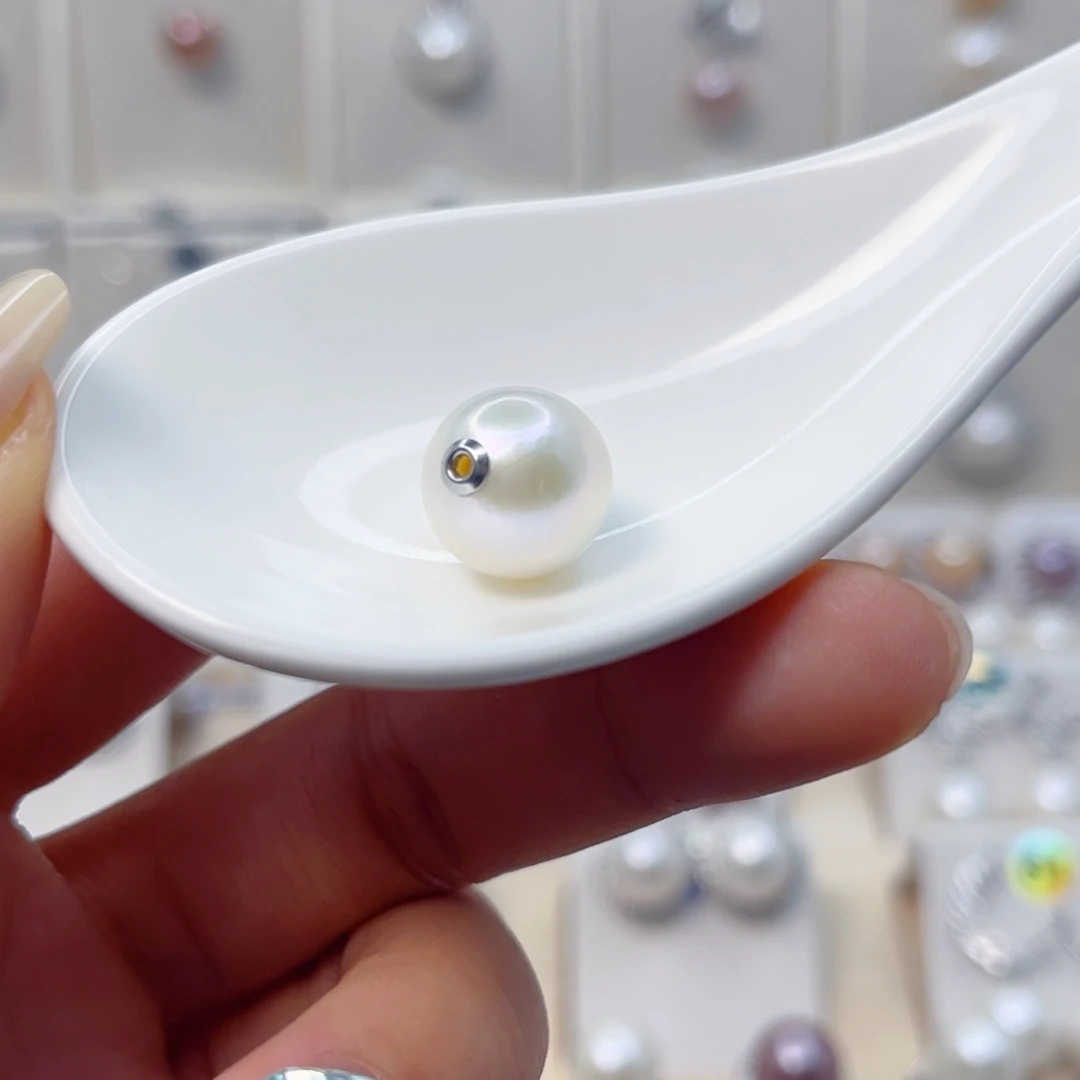 颈饰银S925镶嵌淡水珍珠