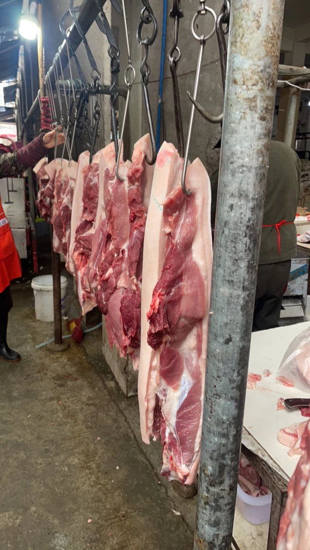 四川新鲜猪肉 排骨 猪肚 猪心 肥肠 腿排 前后腿 带皮 整