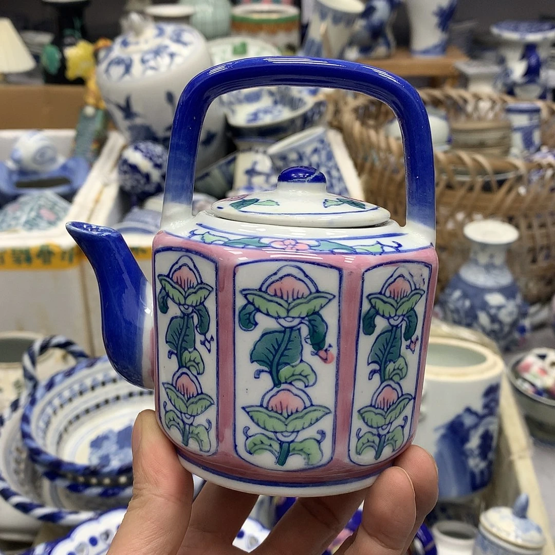 青花壶1472583699885555