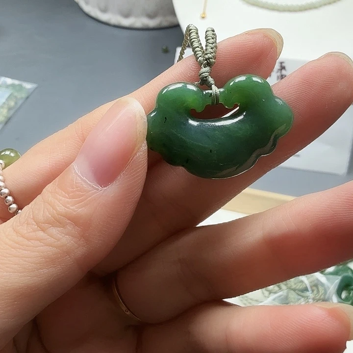 颈饰未镶嵌和田玉094