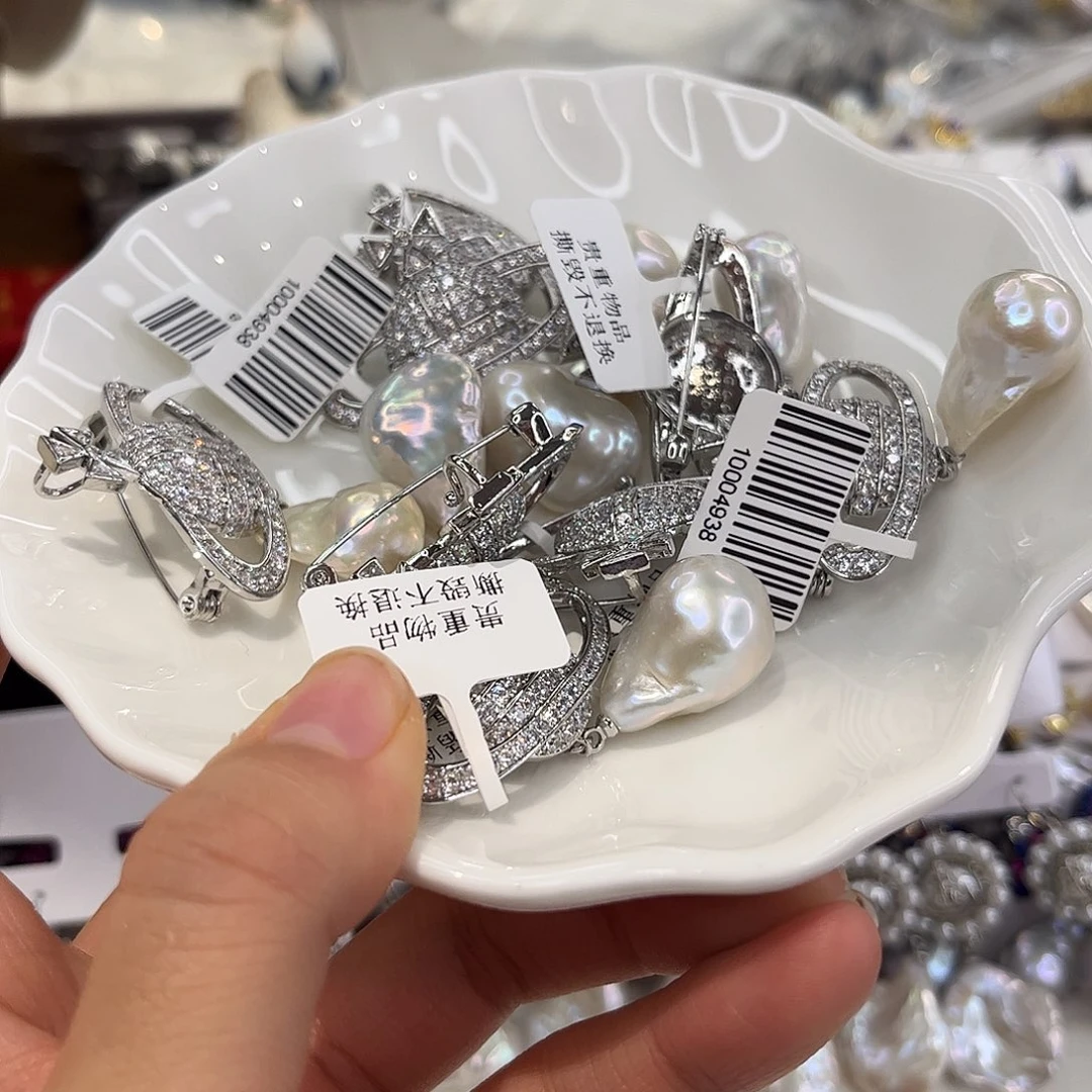 合金淡水珍珠耳饰