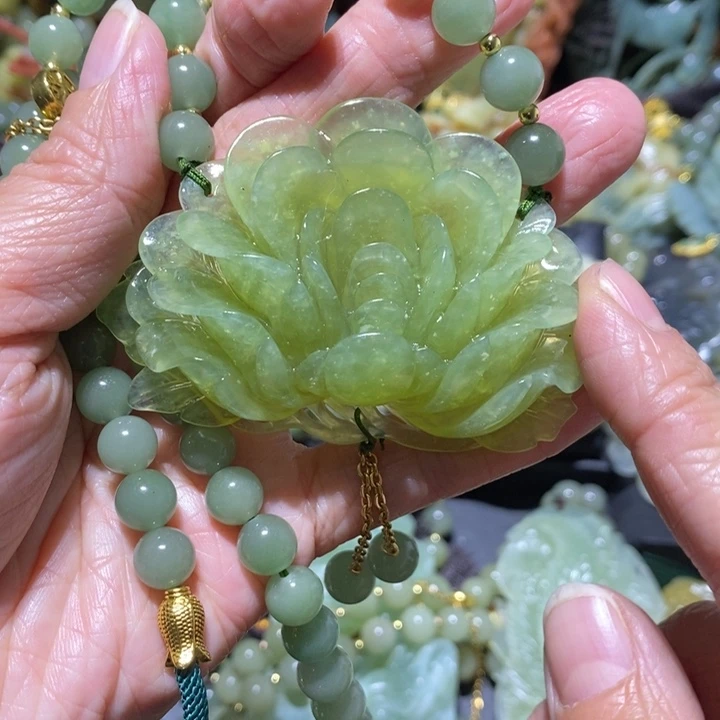 岫玉岫玉吊坠未镶嵌