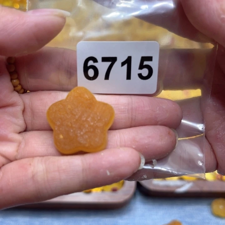 未镶嵌琥珀珠宝奇石?****?