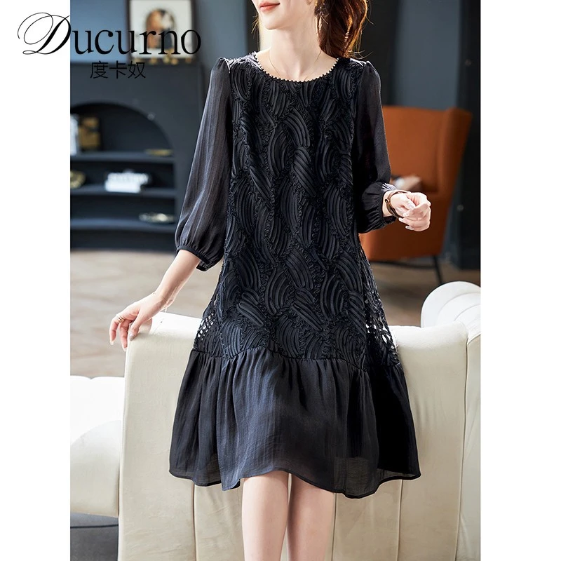 圆领钉珠拼接提花连衣裙2025秋季时尚韩系七分袖气质显瘦雪纺裙