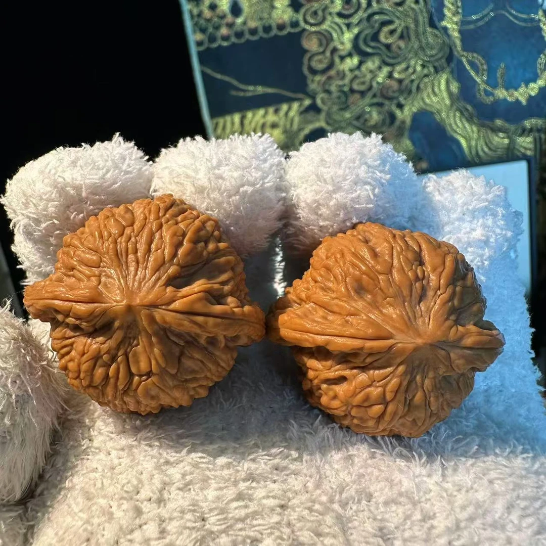 文玩核桃37全品泥鳅背