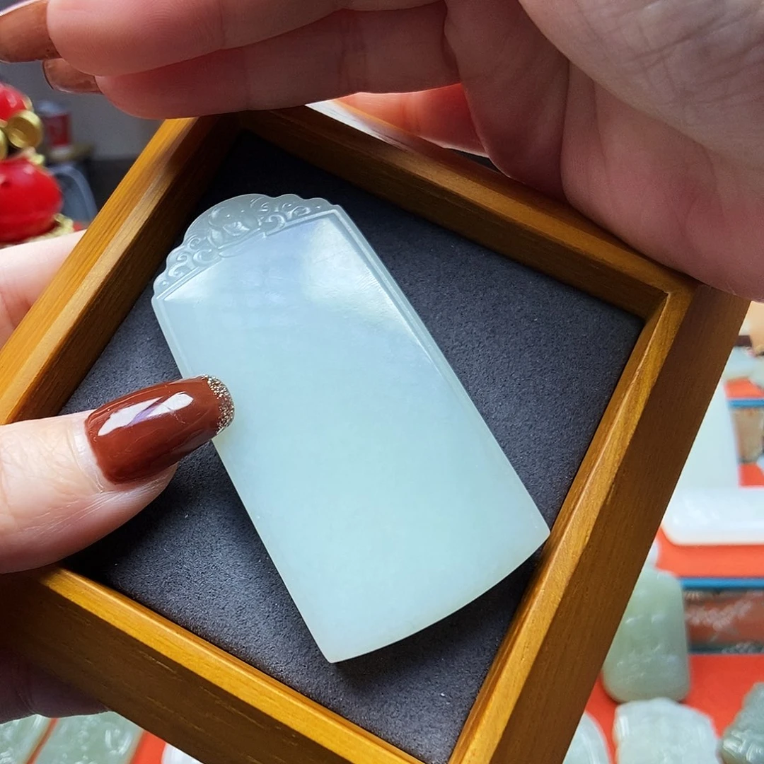 颈饰未镶嵌和田玉47无事牌