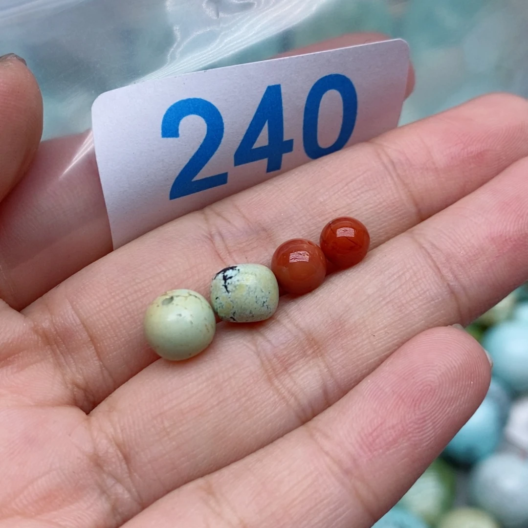 南红玛瑙未镶嵌珠宝奇石