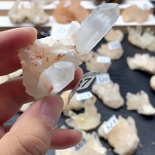 水晶未镶嵌大型摆件（非配饰）