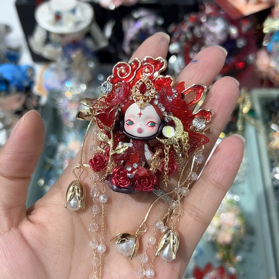 毛绒金红色铃兰吊