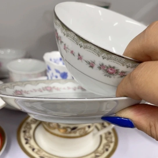 l***、金葡萄瓷器欢迎您