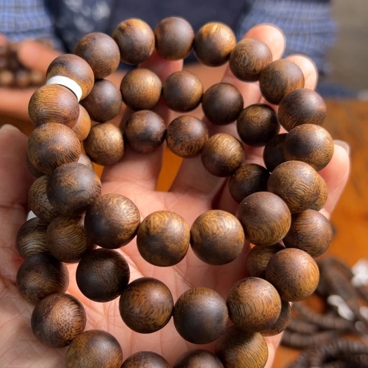 沉香手串装勺子16克卡13多样性发1条