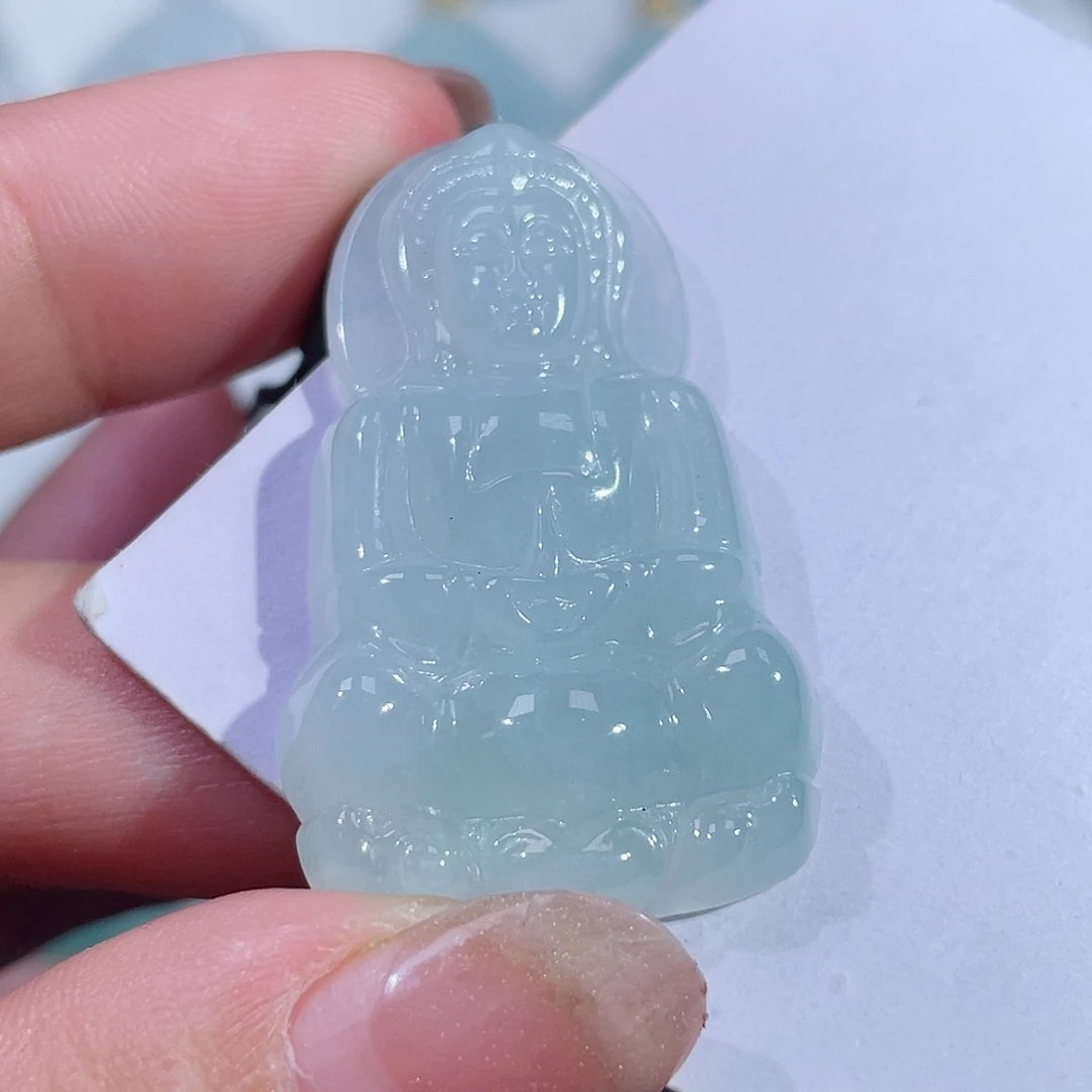 翡翠未镶嵌颈饰观音