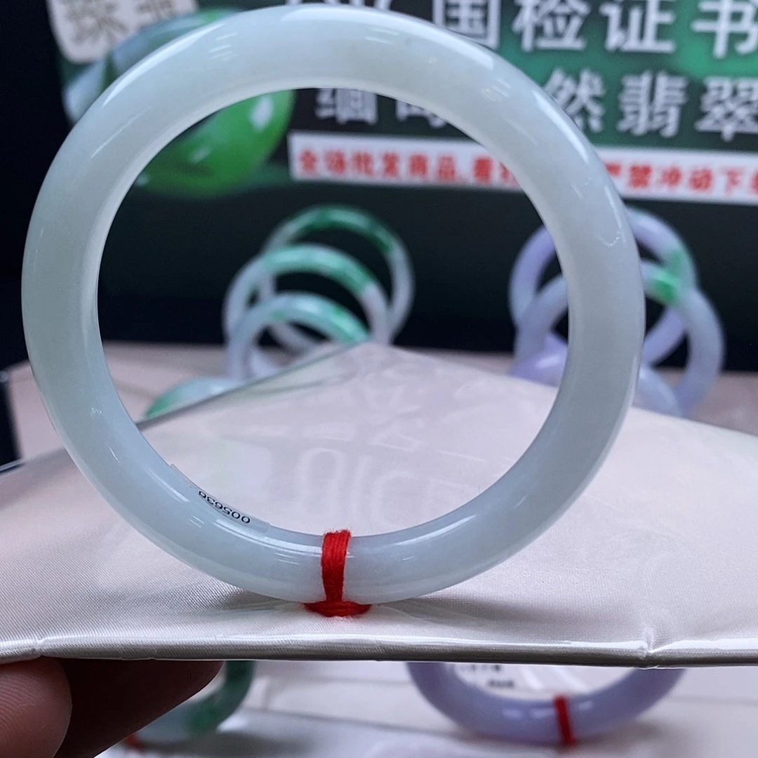 翡翠未镶嵌手镯圆条