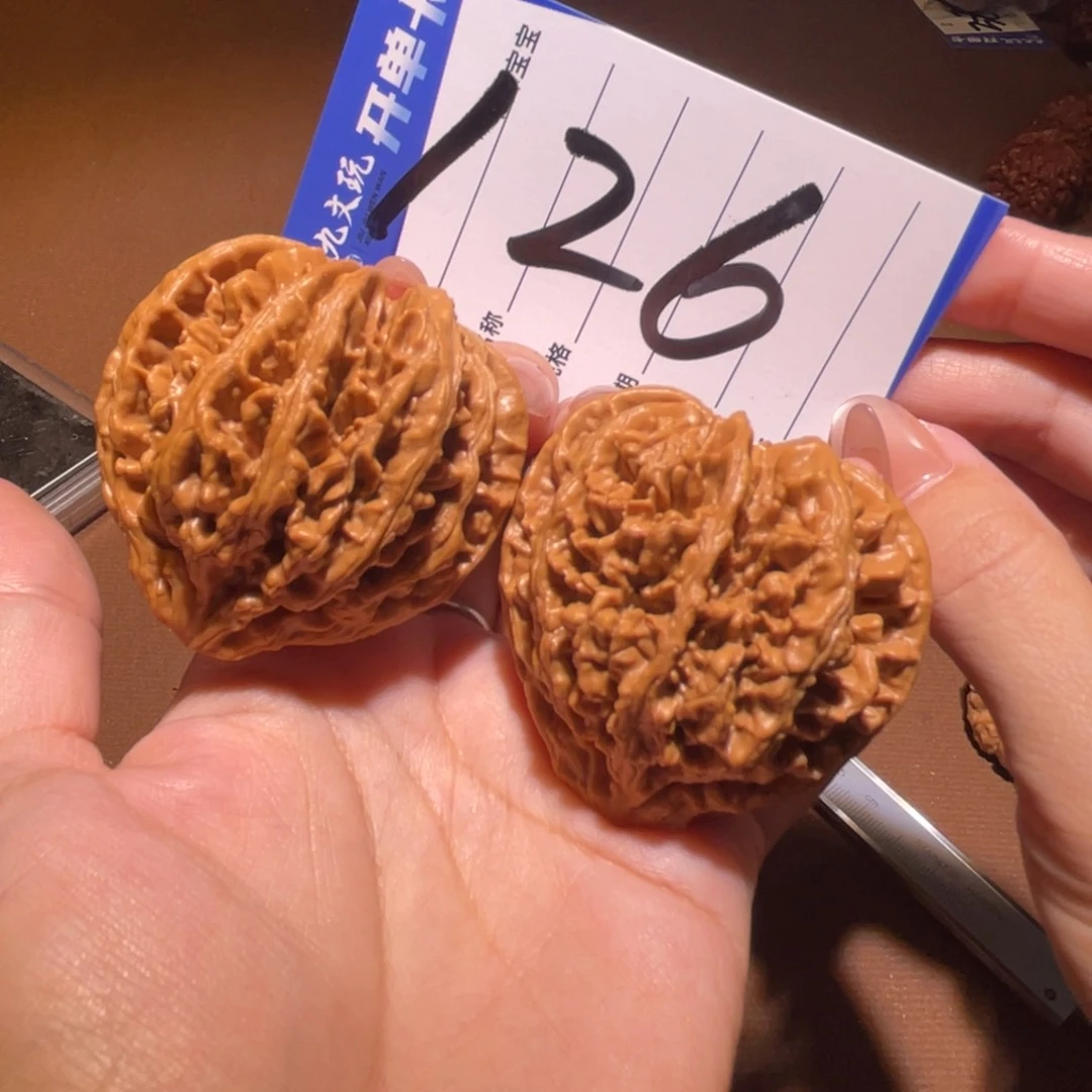 把件文玩核桃48状元冠