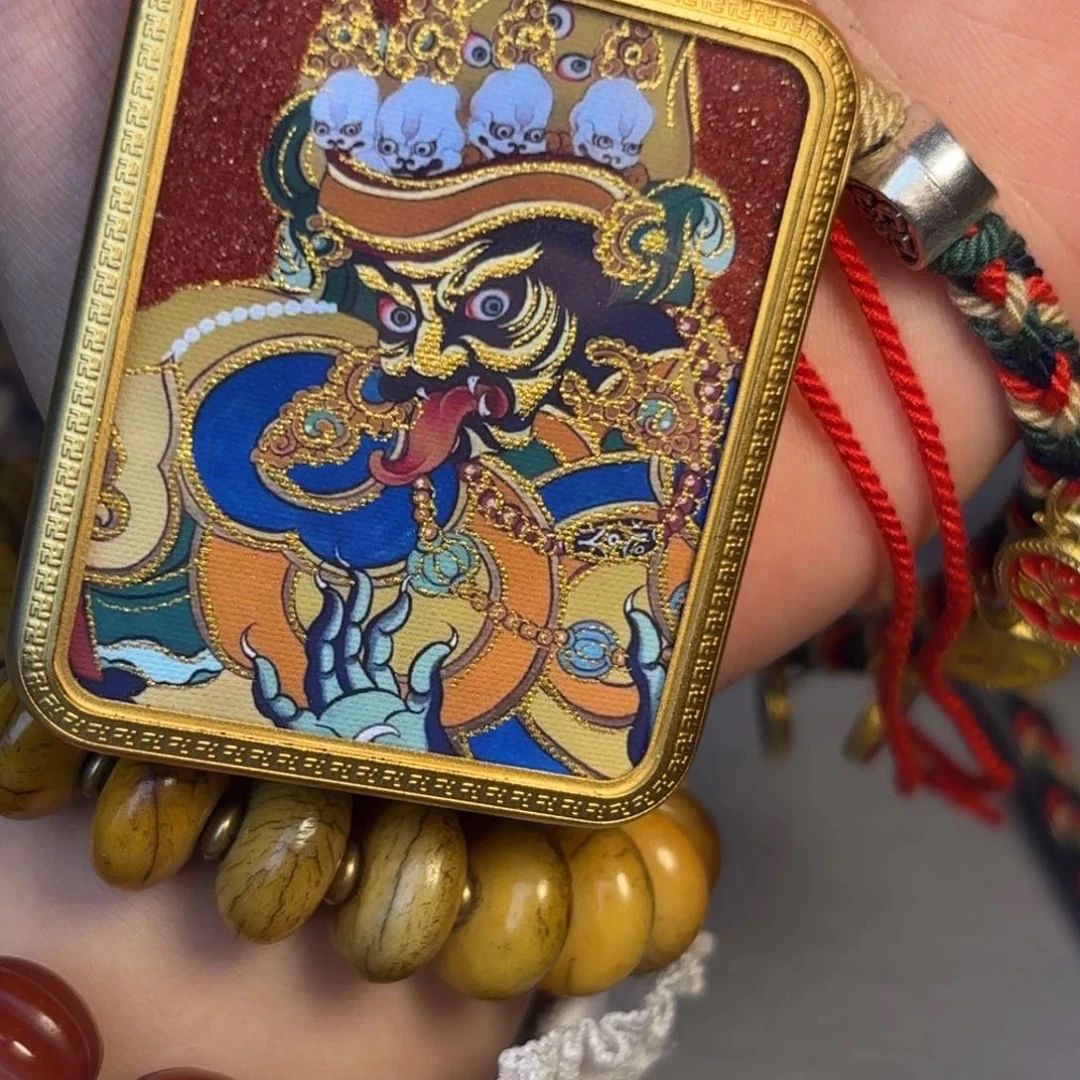 唐卡脖挂请勿乱拍