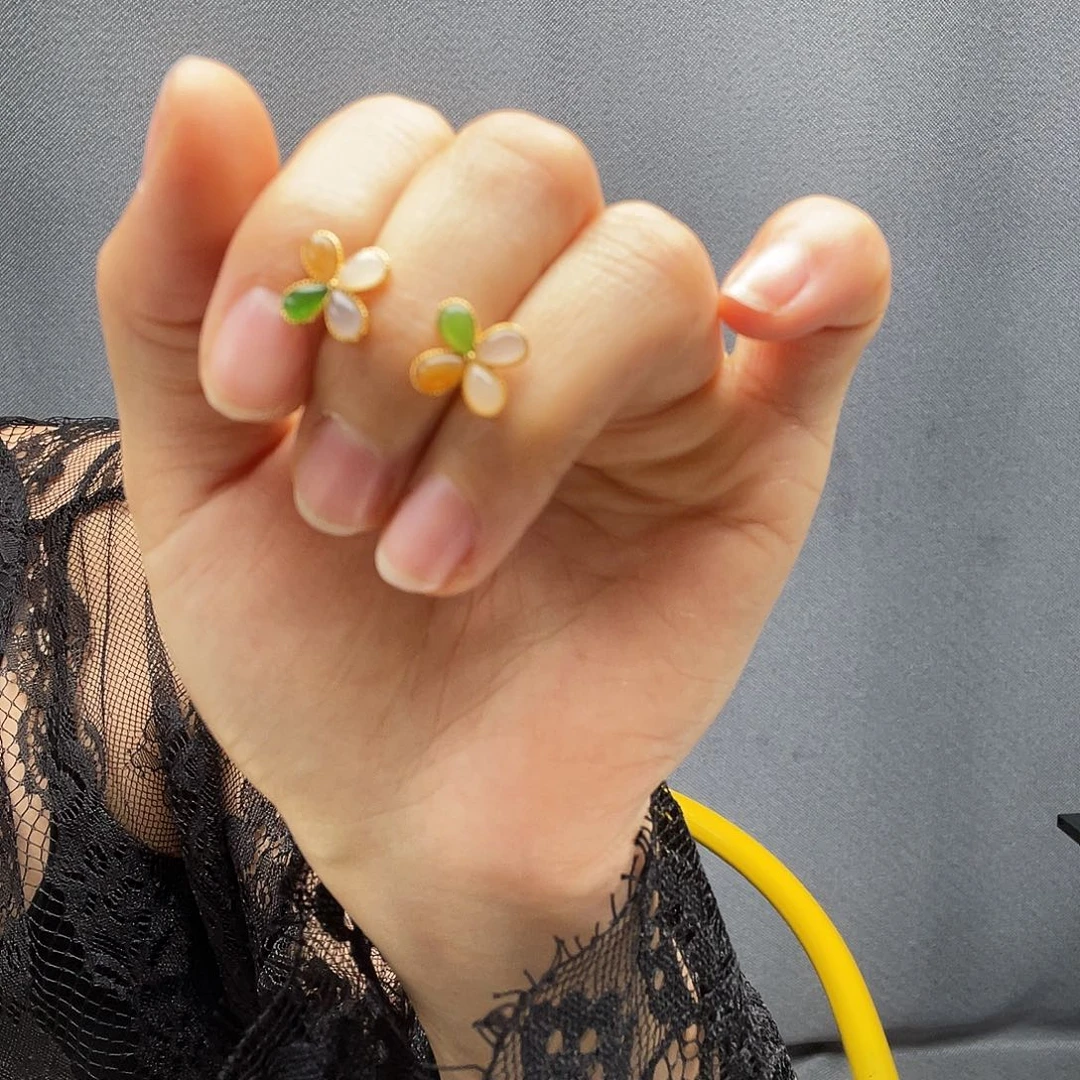 和田玉银S925镶嵌耳饰