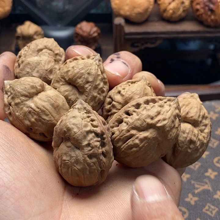 文玩核桃吊坠靳*杰东北55