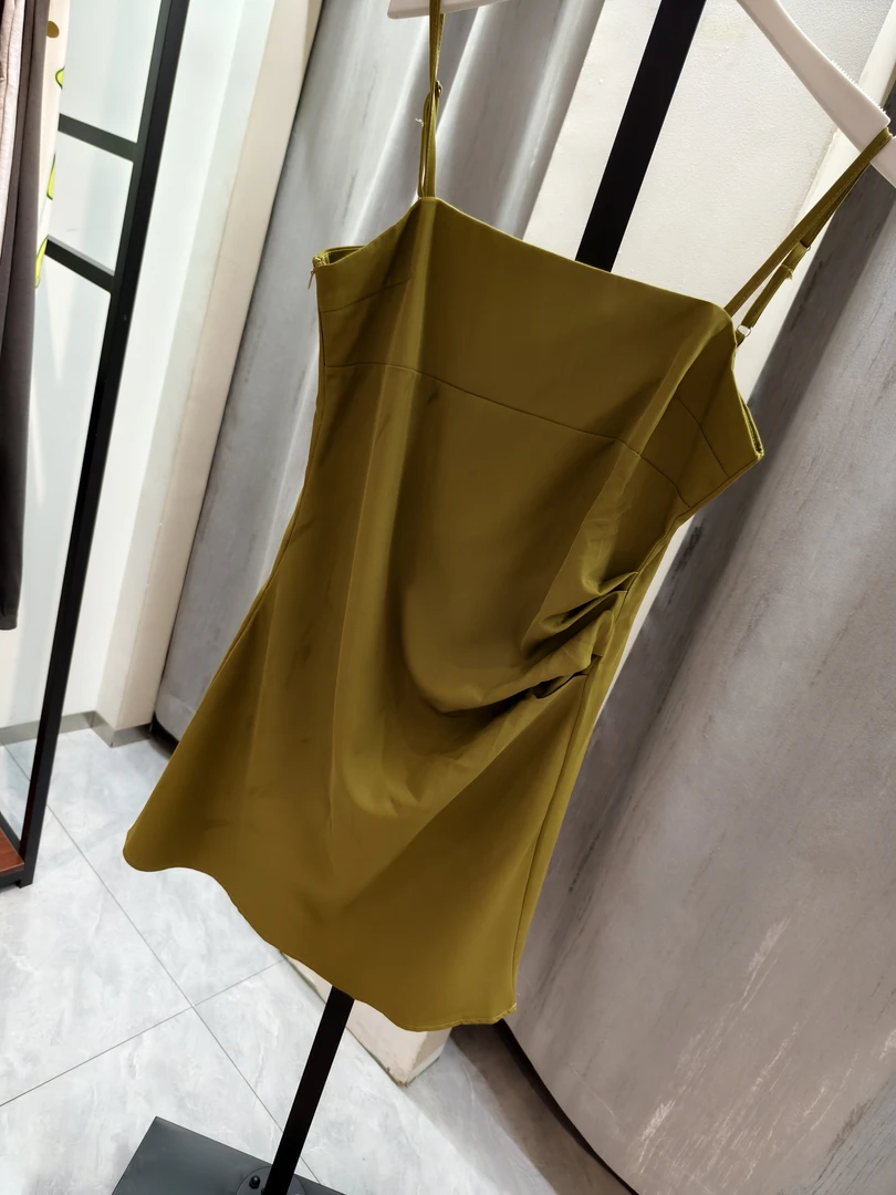 0647法式露肩吊带连衣裙（90斤可穿）默认微瑕无运费险