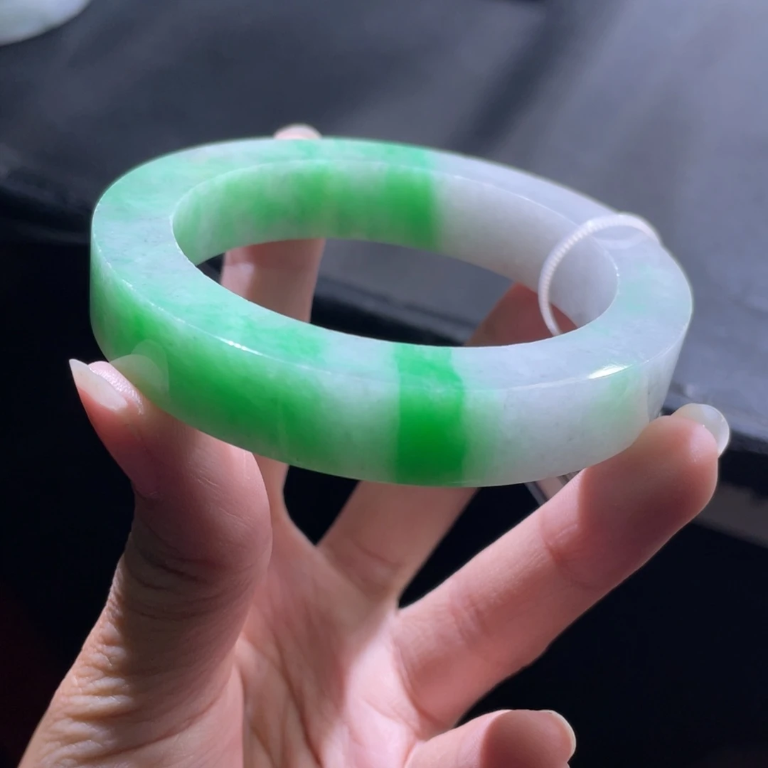 定制翡翠未镶嵌正圈