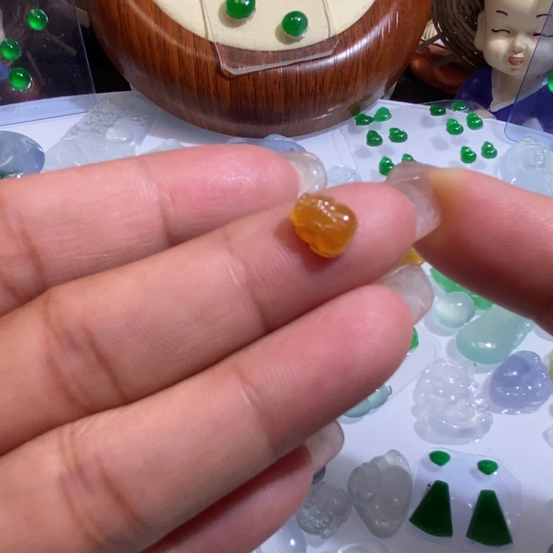 未镶嵌定制翡翠翡翠8.3/7.2/3.5