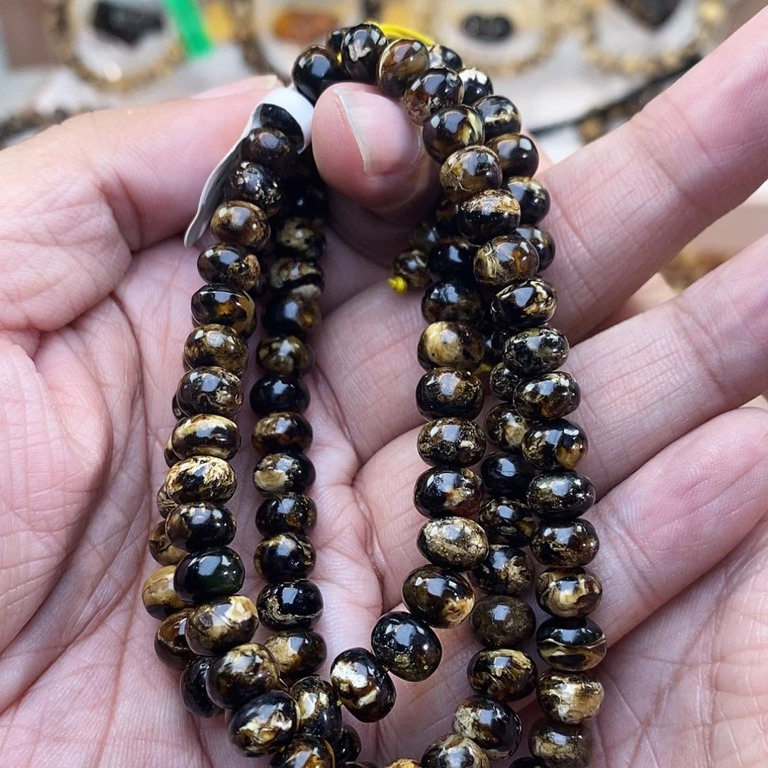 琥珀未镶嵌裸石7黑花毕业