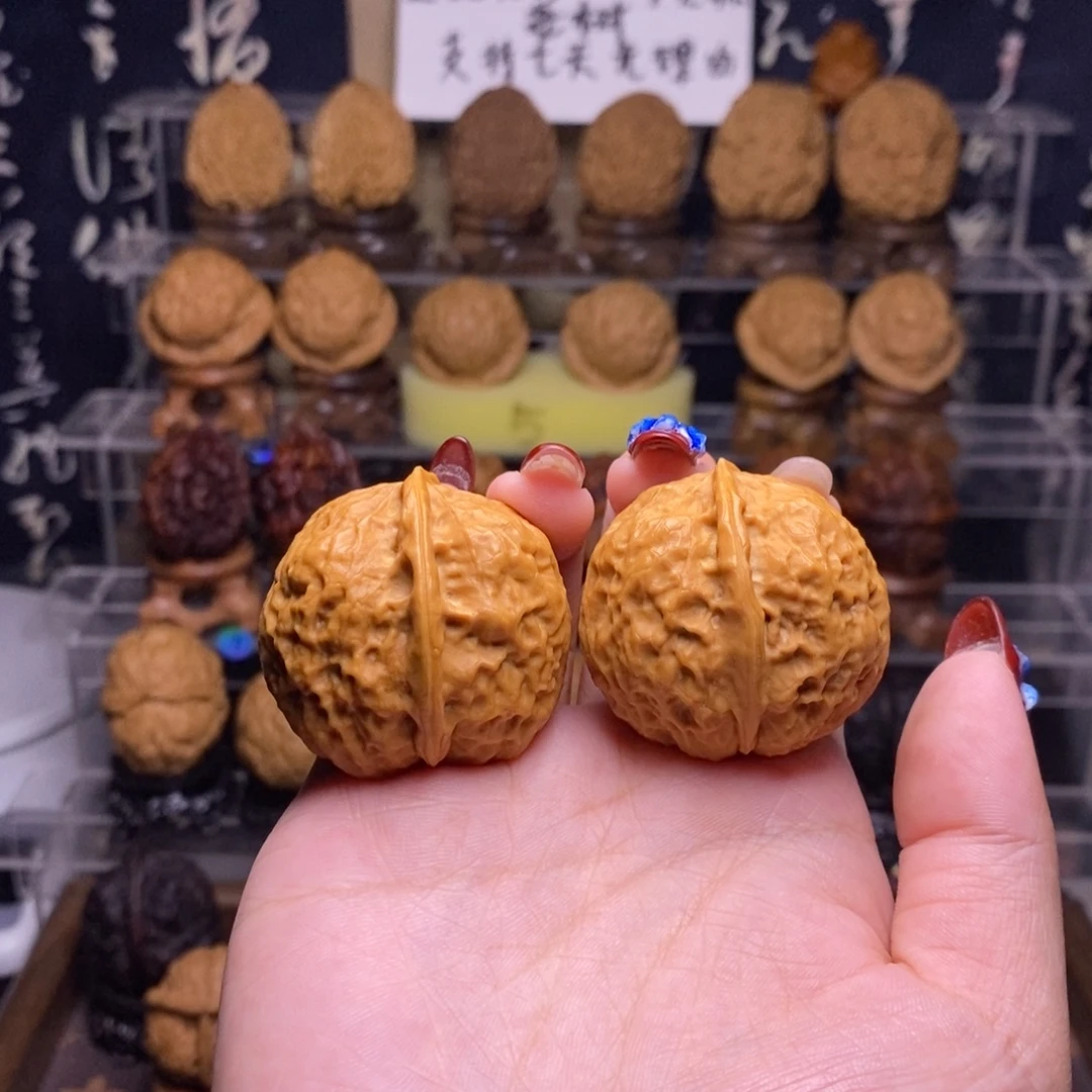 文玩核桃把件Z46网纹绣球38尺