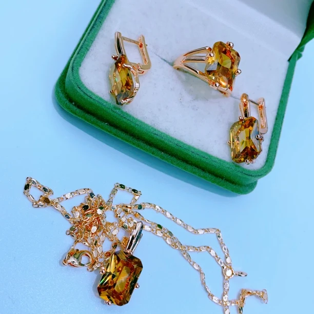 合金玻璃耳饰 hasalrang 三件套 戒指可以调节大小