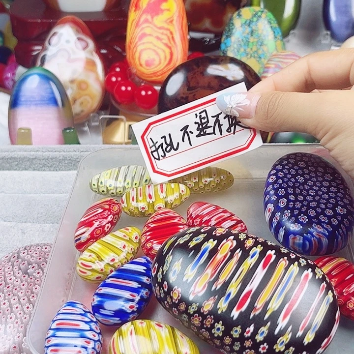 鹰***飞玛瑙/玉髓挂件未镶嵌