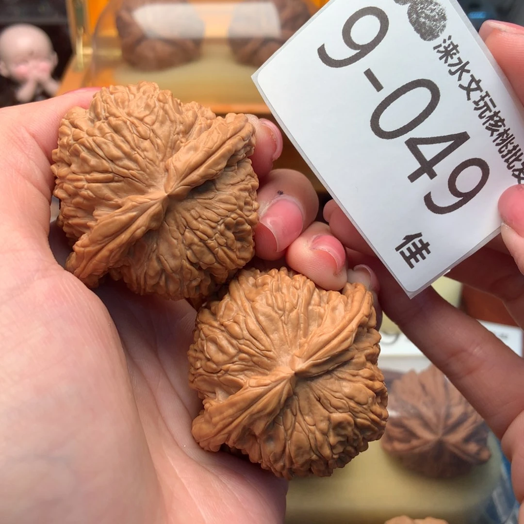 文玩核桃把件48闷白