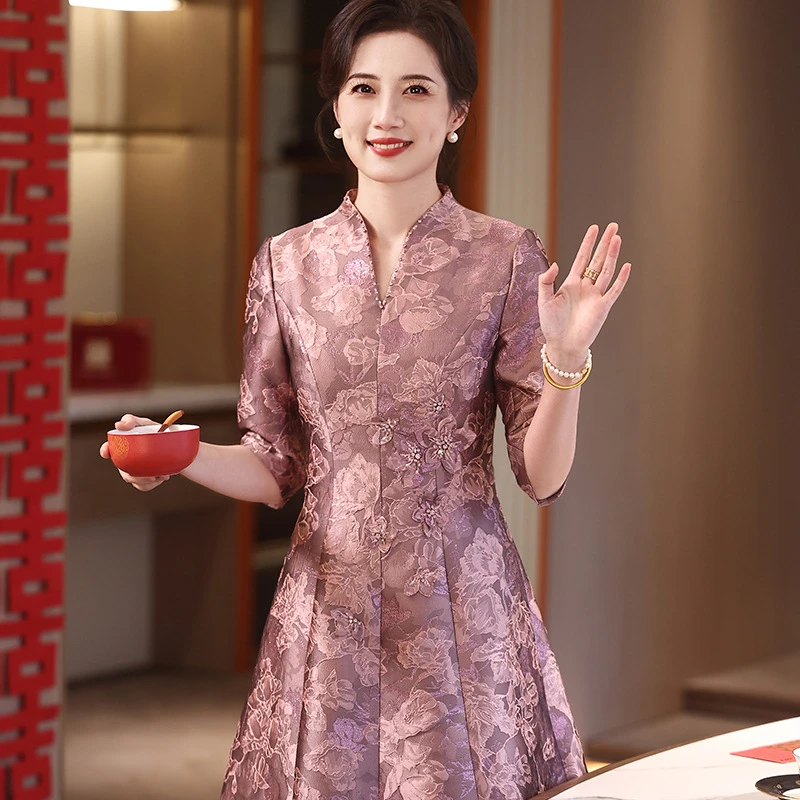 中国风喜婆婆提花连衣裙春夏高贵丈母娘洋气礼服裙子小个子妈妈装