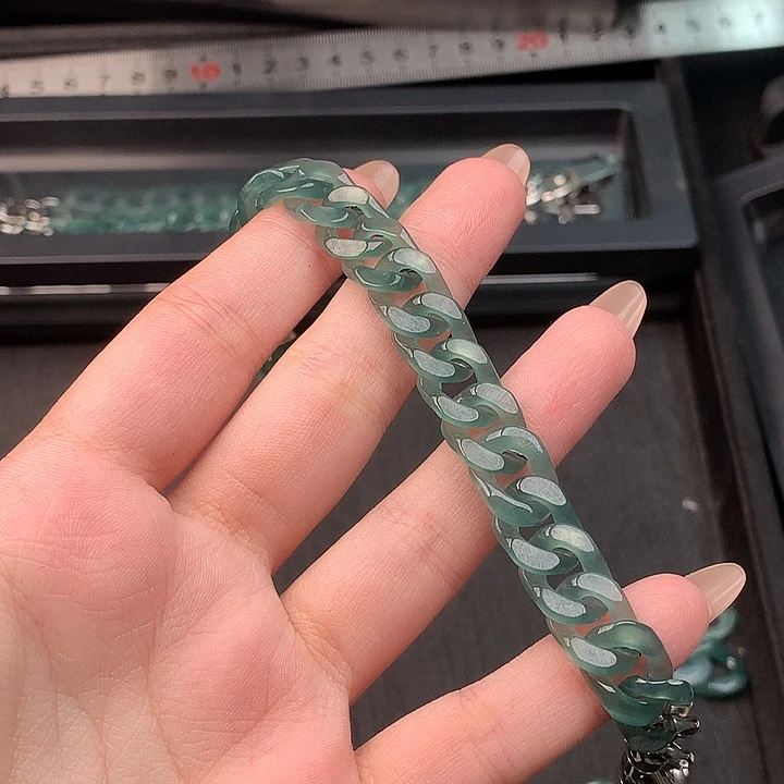 龍***1未镶嵌定制翡翠66666666