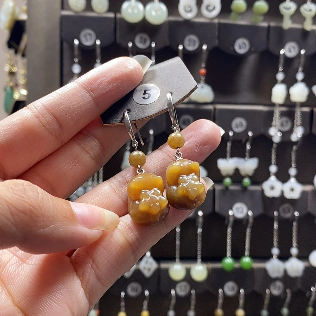 和田玉银S925镶嵌耳饰筠**书