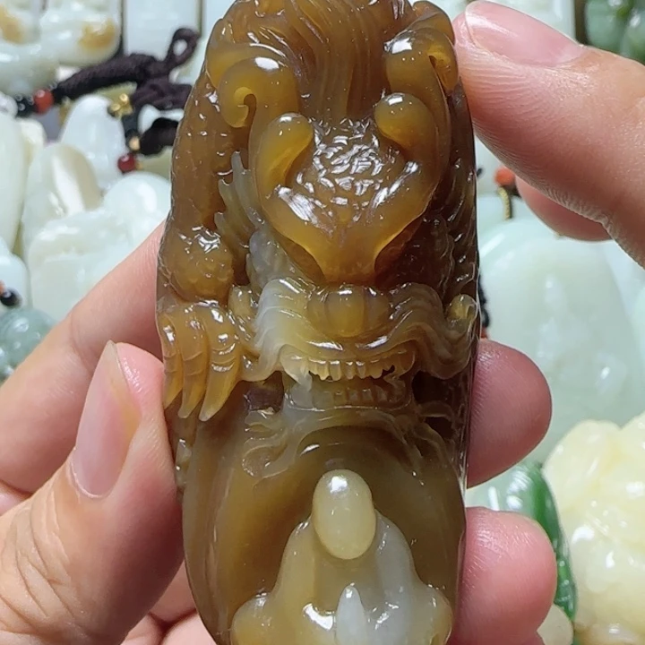 和田玉（糖玉）未镶嵌颈饰