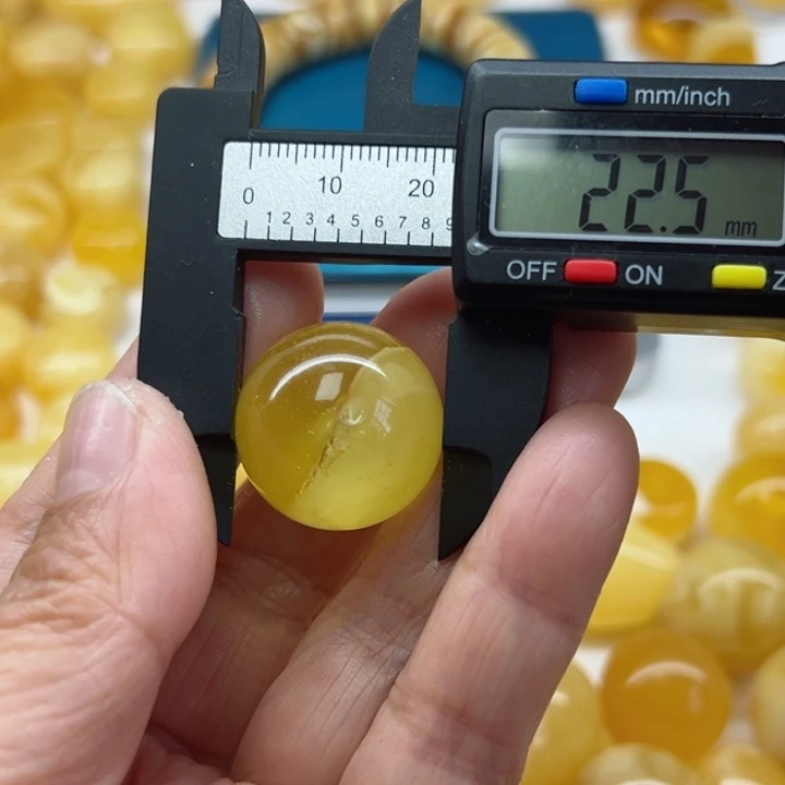 琥珀（矿物珀）裸石未镶嵌?