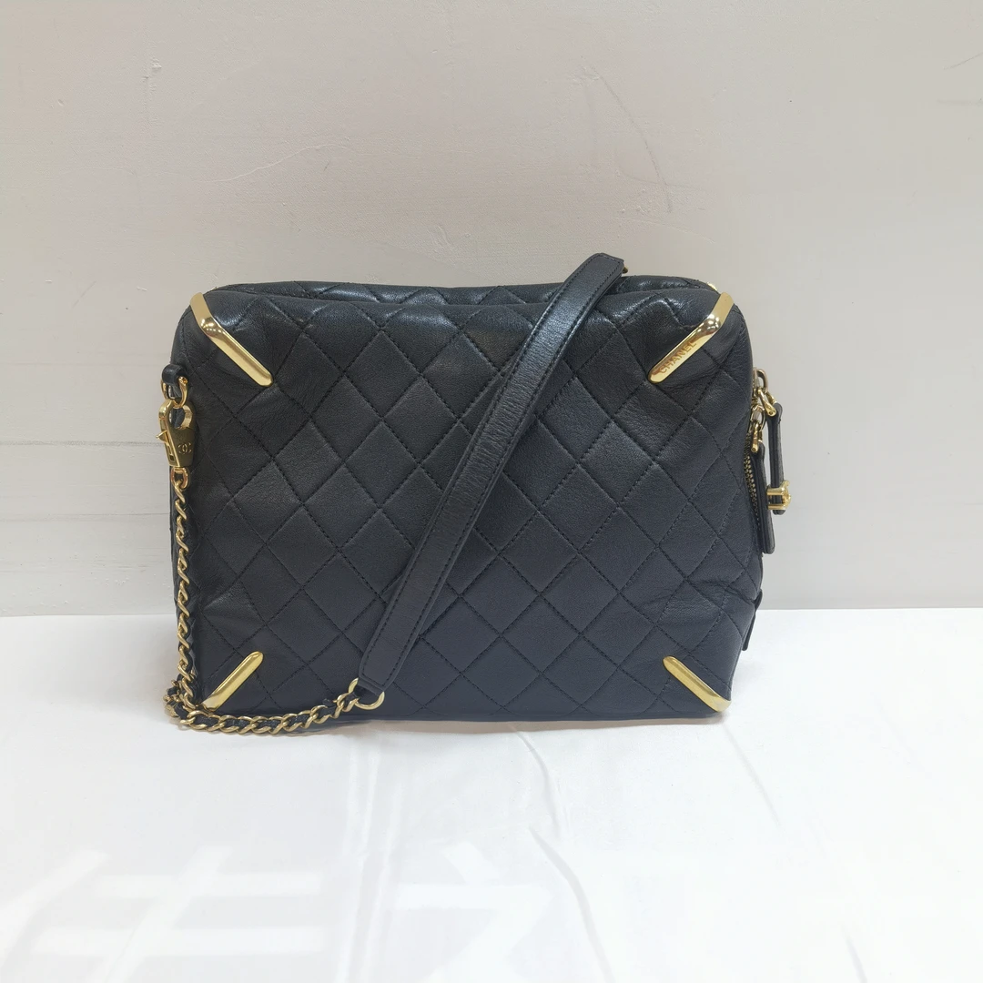 95新 Chanel/香奈儿 牛皮菱格纹小方包斜挎包黑金
