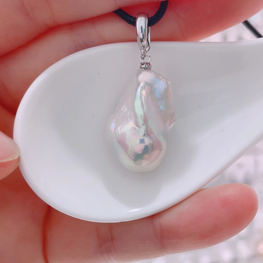 颈饰未镶嵌淡水珍珠